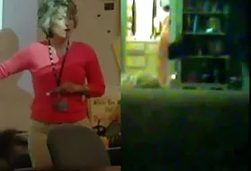 业余青少年的肛门妈妈的裸露的手淫业余家毛茸茸的小猫