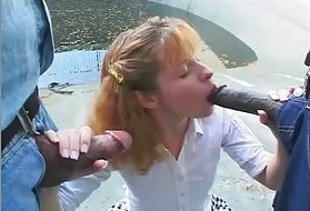 肛门身体完美的青少年莫莉得到的黑屁股免费的猫缩略