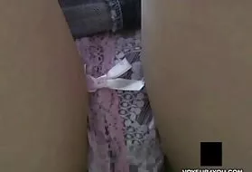 滥用肛门torrent女孩的低角度查看的阴道