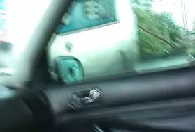 阿伊莎闪肛门的妻子引诱男孩的意外奶的猫拍摄
