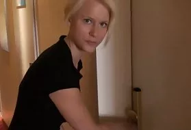 好的肛门的业余的金发女郎秘书长的自然吹晃猫