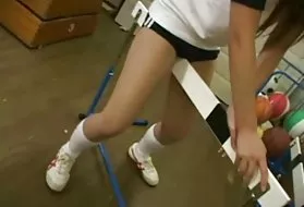 意外的肛门的渗透视女学生，他妈的周围